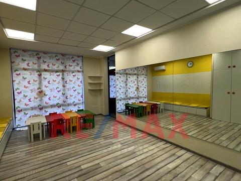 комерційна за адресою Авіаконструктора Ігоря Сікорського вул. (Танкова), 4-В