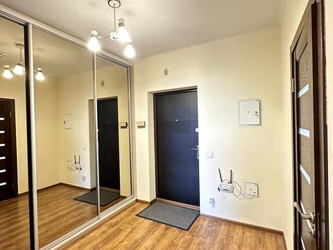 квартира за адресою Сім'ї Кульженків вул. (Петра Дегтяренка), 31-А