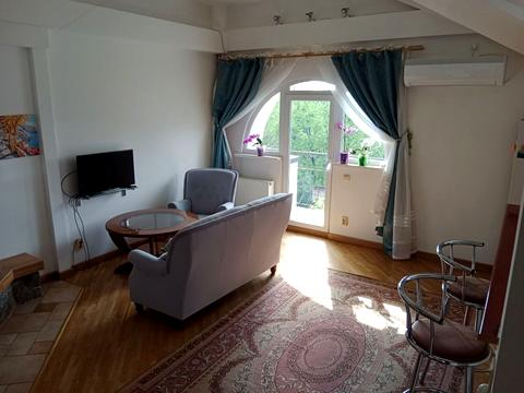 квартира за адресою Карпатської Січі вул., 8