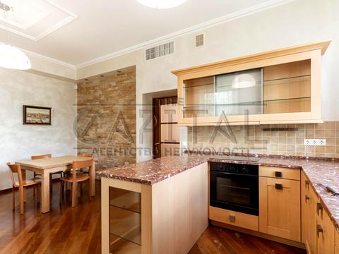 будинок за адресою Озерна вул.