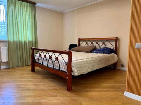 будинок за адресою 4-та Садова, 1