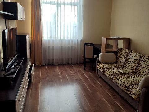 квартира за адресою Воскресенська вул., 12-Б