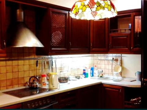 квартира за адресою Василя Верховинця вул., 10