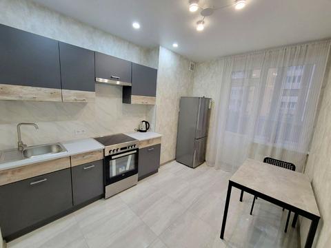 квартира за адресою Академіка Сахарова вул., 20б