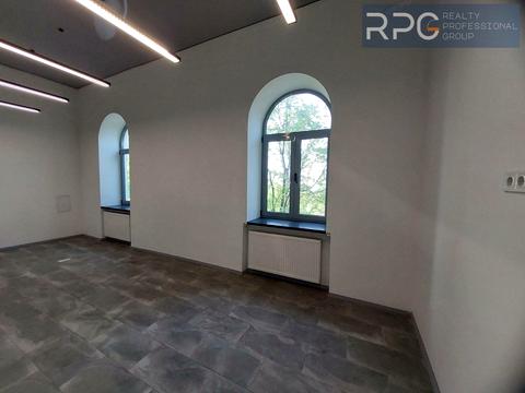 коммерческая по адресу Владимирская ул., 4