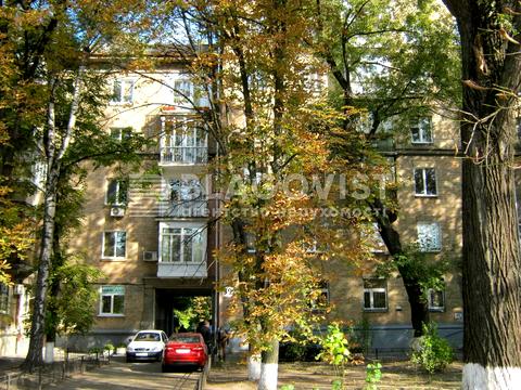 комерційна за адресою Князів Острозьких вул. (Московська), 39
