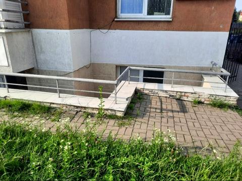комерційна за адресою Леоніда Перфецького вул., 2а