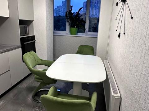 квартира за адресою Науки просп., 94/5