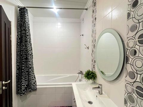 квартира за адресою Новознесенська вул., 103