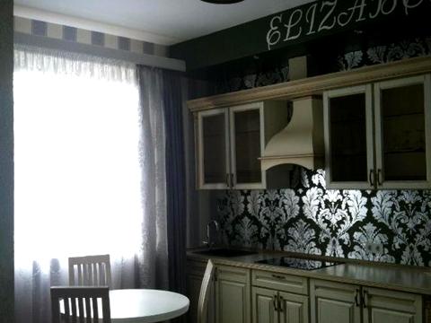 коммерческая по адресу Черновола ул., 82