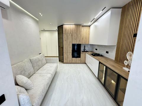 квартира за адресою Молодіжна вул., 10