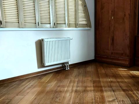 дом по адресу 1 Травня