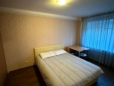 квартира за адресою Івана Дзюби вул. (Сім'ї Сосніних), 2-А