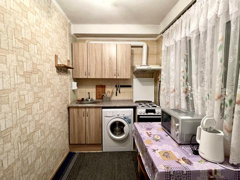 квартира по адресу Героїв Космосу ул., 1-Б