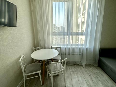 квартира за адресою Драгоманова вул., 10