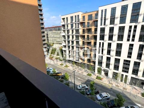 квартира по адресу Салютная ул., 2-Б