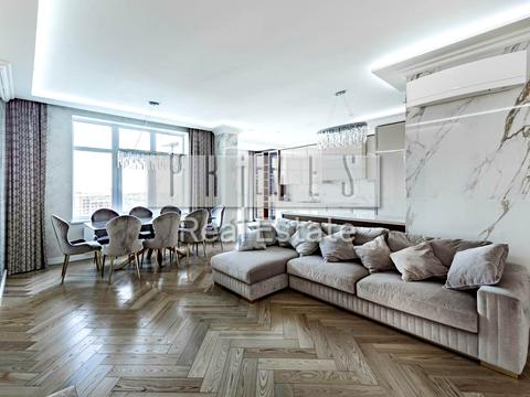 квартира за адресою Андрія Верхогляда вул. (Михайла Драгомирова), 9