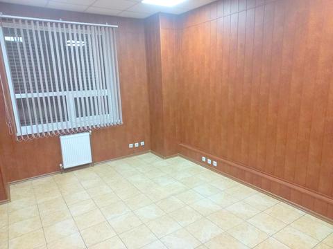 комерційна за адресою Академіка Сахарова вул., 36