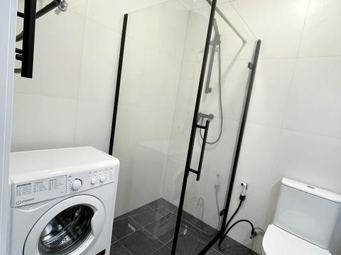 квартира за адресою Набережно-Рибальська вул., 27