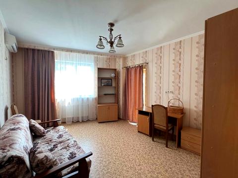 квартира за адресою Полігонна вул. (Погребняка), 10-Б