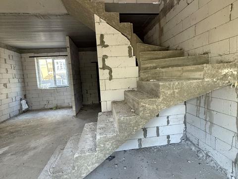 дом по адресу Українська ул.