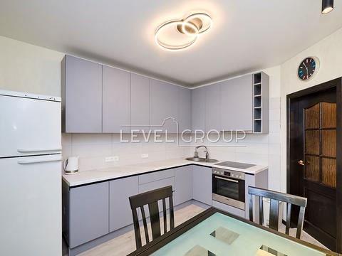 квартира за адресою Ревуцького вул., 5