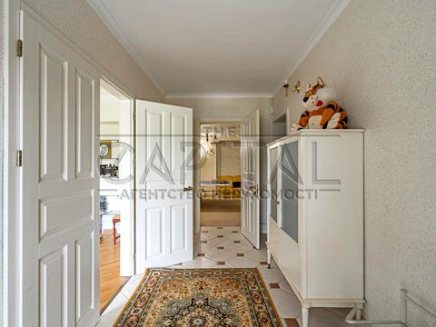 будинок за адресою Центральна, 3