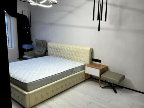квартира за адресою Київ, Микільсько-Слобідська вул., 10