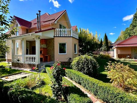 будинок за адресою Шкільна вул.