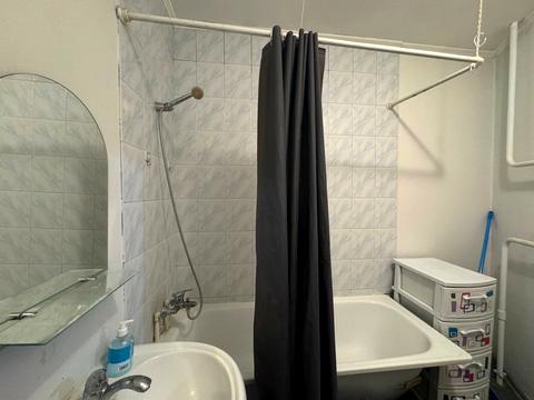 квартира по адресу Драгоманова ул., 1-Д