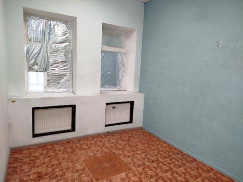 комерційна за адресою Української Народної Республіки вул. (Катерини Зеленко), 10