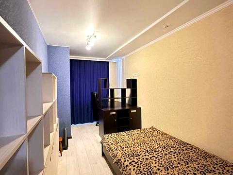 квартира за адресою Володимира Івасюка вул. (Головка), 19