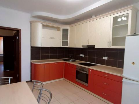 квартира по адресу Семьи Кульженков ул. (Дегтяренко Петра), 35