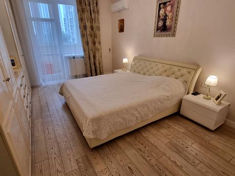 квартира за адресою Лабораторний пров., 6