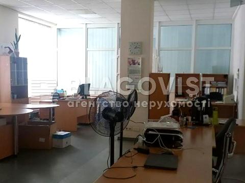 комерційна за адресою Київ, Ушинського вул., 25-А