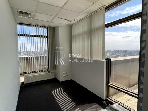 комерційна за адресою Київ, Богдана Хмельницького вул., 52