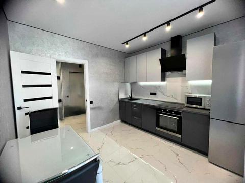 квартира за адресою Драгоманова вул., 10