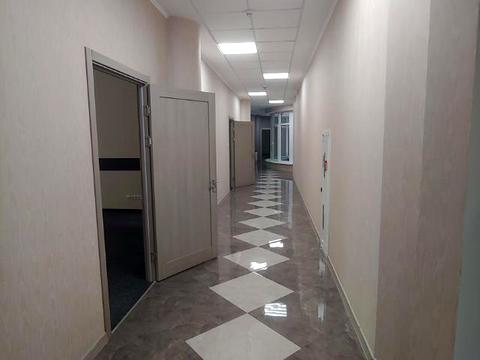 комерційна за адресою Кловський узвіз, 7