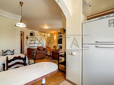 квартира за адресою Андрія Верхогляда вул. (Михайла Драгомирова), 4