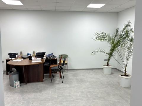 коммерческая по адресу Дениса Лукьяновича ул., 8