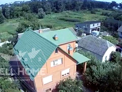будинок за адресою Зарічна