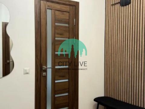 квартира за адресою Височана вул., 18