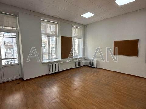 коммерческая по адресу Ярославов Вал ул., 7