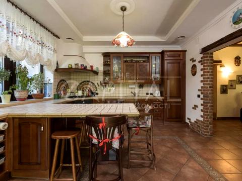 дом по адресу с. Вишенки, Молодіжна