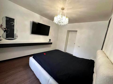 квартира за адресою Андрія Мельника вул., 10 к8