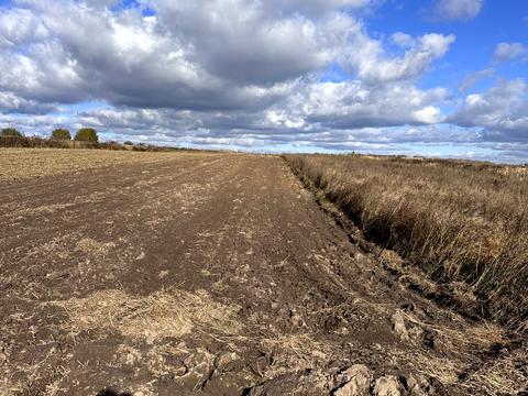 участок по адресу 