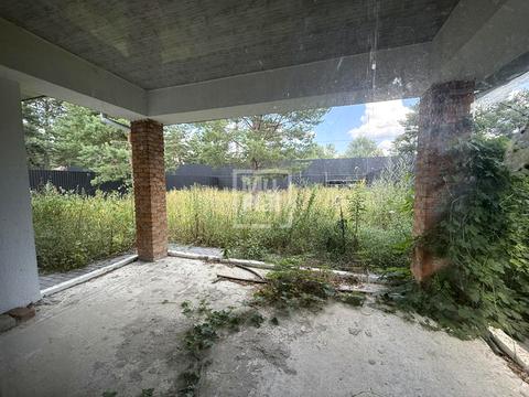 будинок за адресою Лугова