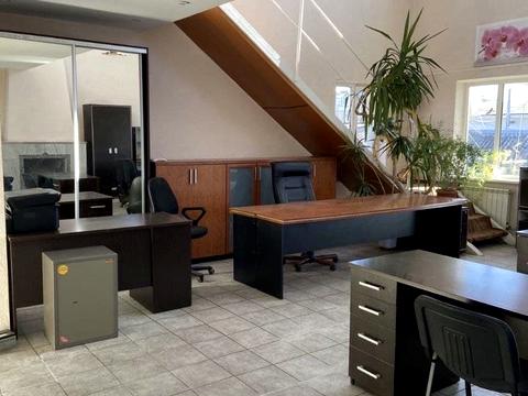 коммерческая по адресу Философская ул.