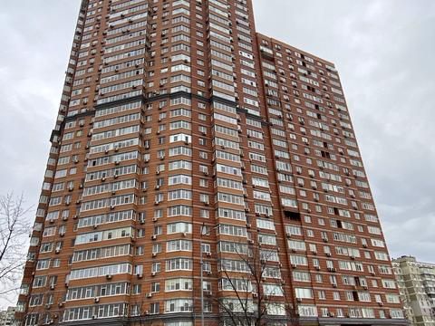 квартира по адресу Ревуцкого ул., 9