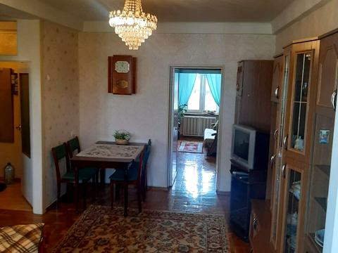 квартира за адресою Верховної Ради бульв., 27-Б